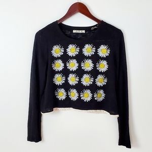 Chloe K Daisy long sleeve